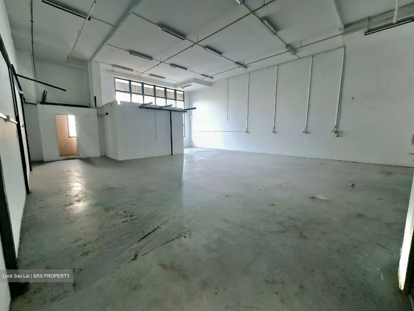 Wave9 (D27), Factory #557804431